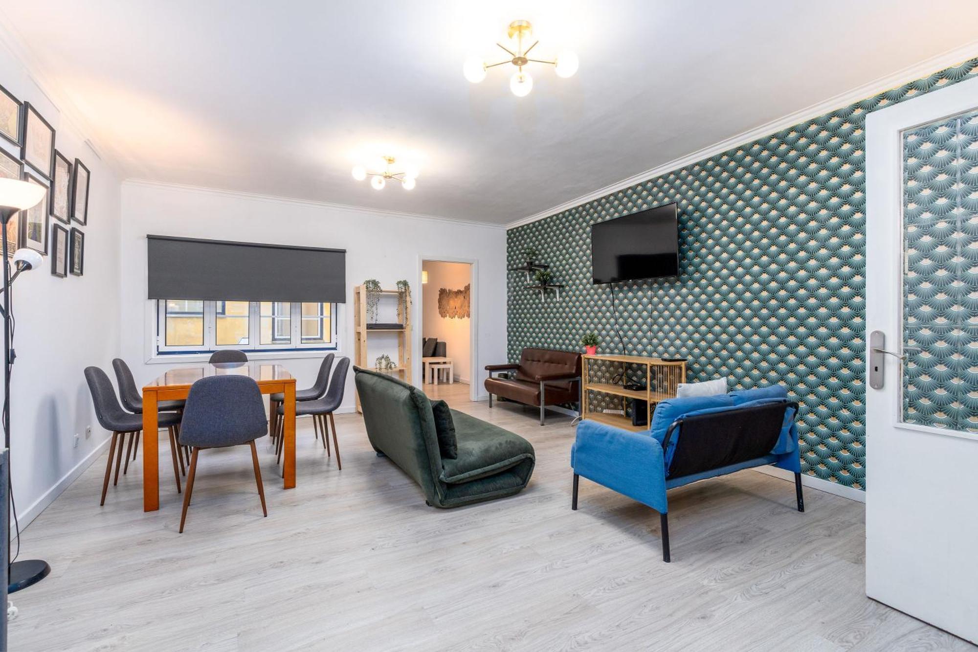 Renov Nov24 Clerigos Premium With Self Check In Apartment Porto Exterior photo